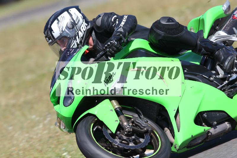 Archiv-2022/40 18.07.2022 Plüss Moto Sport ADR/Freies Fahren/11
